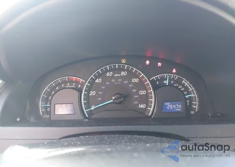 2012 Toyota Camry Xle z USA, uszkodzony, nr VIN 4T1BF1FK2CU530968